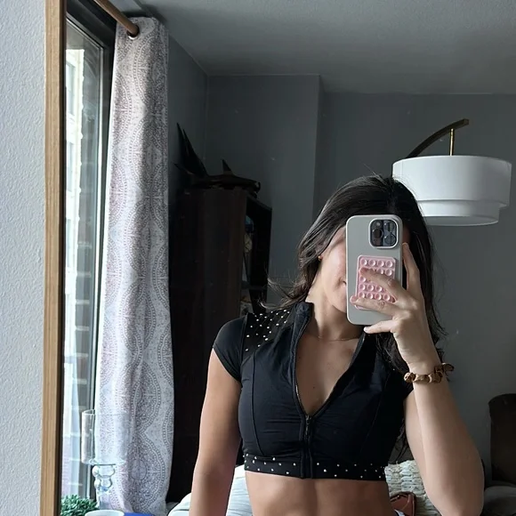 Pro NFL or NBA Cheer audition outfit - Picture 4 of 4